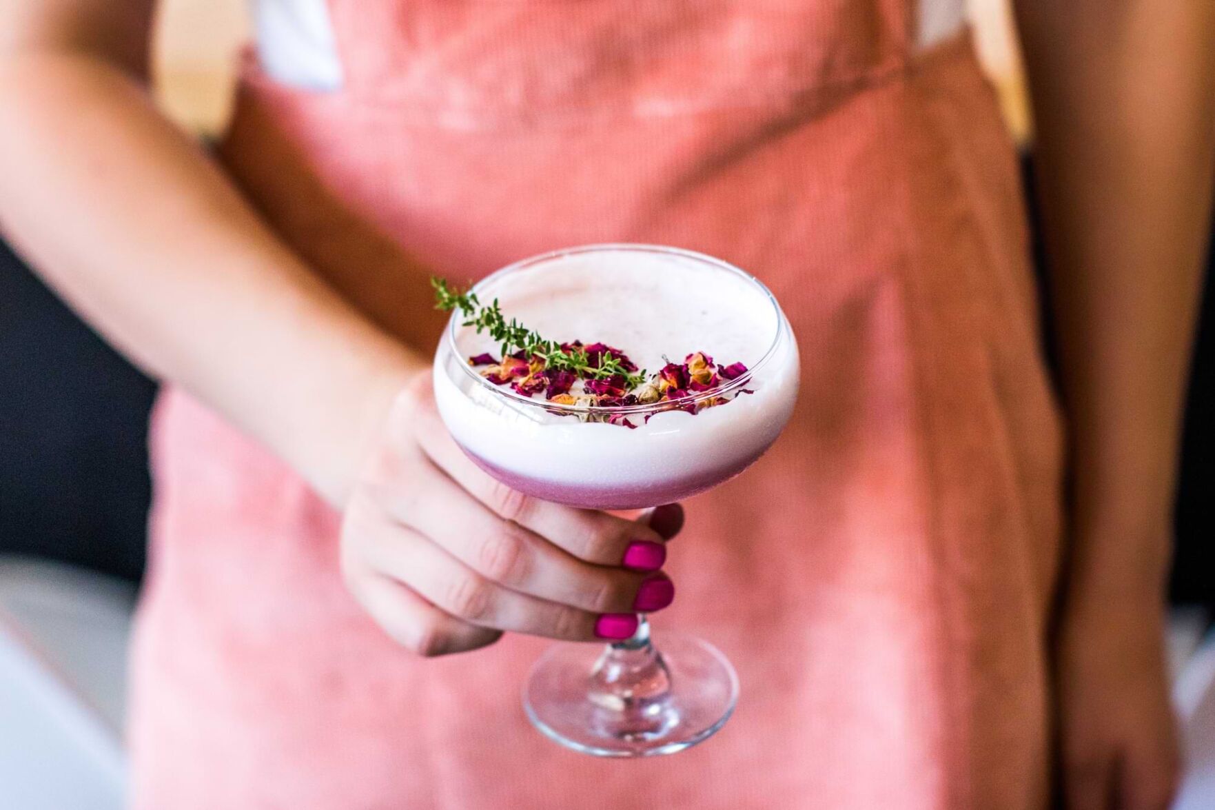 Holiday cocktail feature image